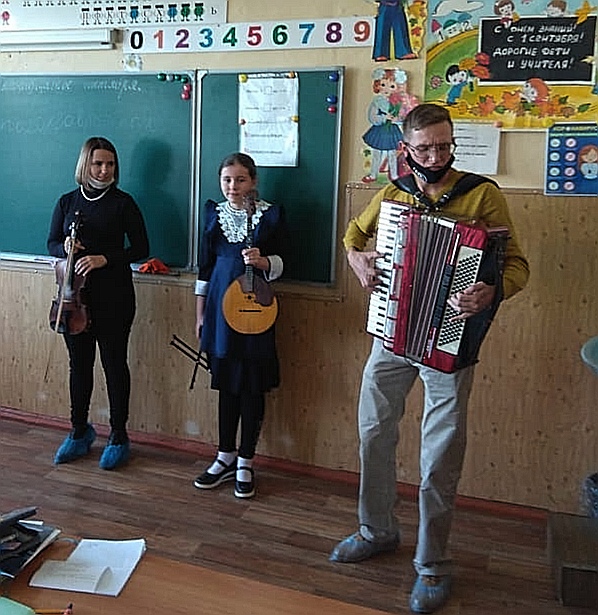 преподаватели выступают